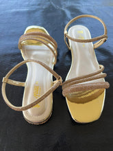 Load image into Gallery viewer, Formal Sandals