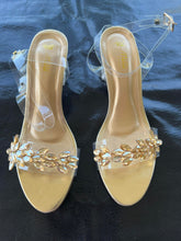 Load image into Gallery viewer, Strap Heels