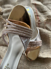 Load image into Gallery viewer, Formal Heels