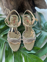 Load image into Gallery viewer, Block Heel Sandals