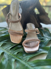 Load image into Gallery viewer, Formal Heels