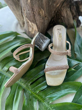 Load image into Gallery viewer, Formal Heels