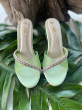 Load image into Gallery viewer, Pearl Embellished Sandals