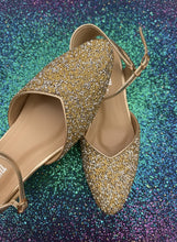 Load image into Gallery viewer, Pointed formal heels in Golden