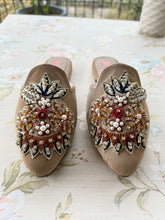 Load image into Gallery viewer, Formal Mules