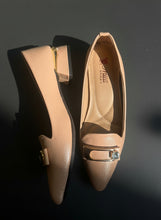 Load image into Gallery viewer, Pair of pink shoes on a textured gray surface