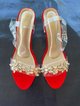 Load image into Gallery viewer, Strap Heels
