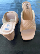 Load image into Gallery viewer, Casual Heels
