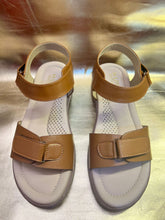 Load image into Gallery viewer, Sandals | 3021
