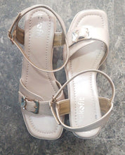 Load image into Gallery viewer, Ladies Casual pu Sandal
