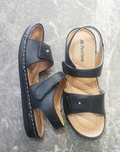 Load image into Gallery viewer, Ladies Casual PU Sandal
