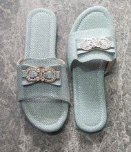 Load image into Gallery viewer, Ladies Flat sliper

