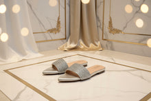 Load image into Gallery viewer, pointed sole silver slides
